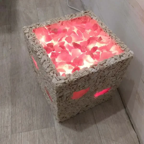 Светильник из камня и гималайской соли