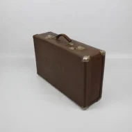 Аренда советского чемодана для вашего праздника или фотосессии.
